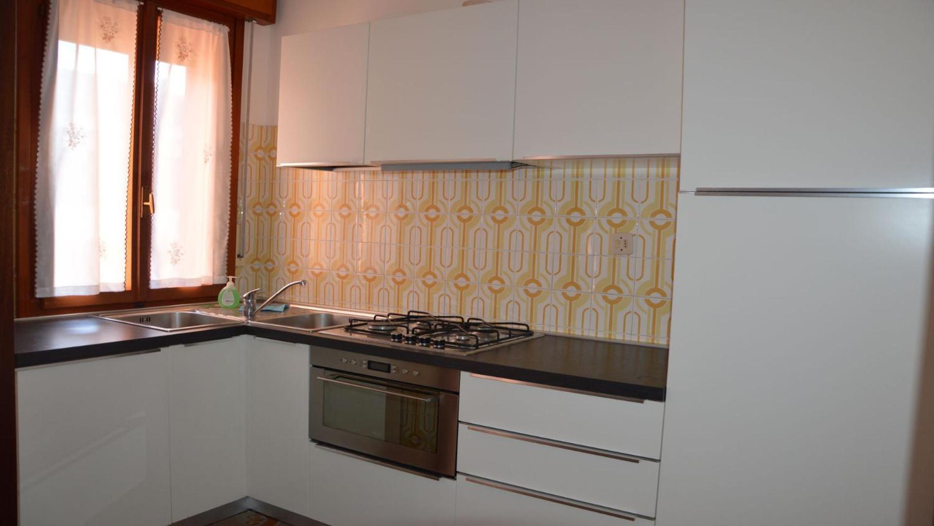 Comfortable 2 Bedroom Apartment - Beahost Rentals Caorle Exteriör bild